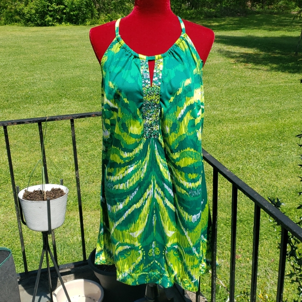 Print dress with sequins